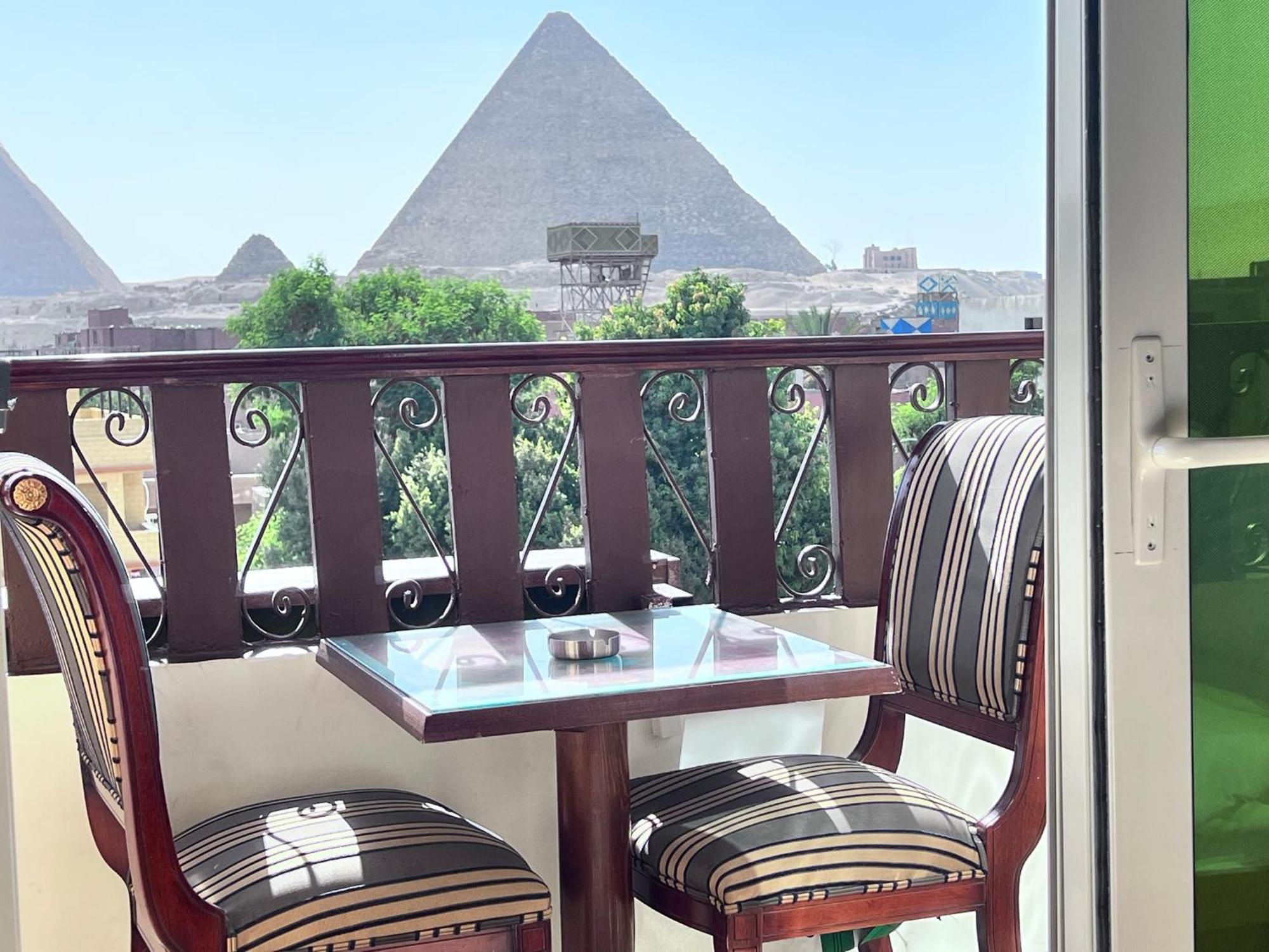 El Aida Pyramids View Hotel Kafret el-Gabal Exteriér fotografie