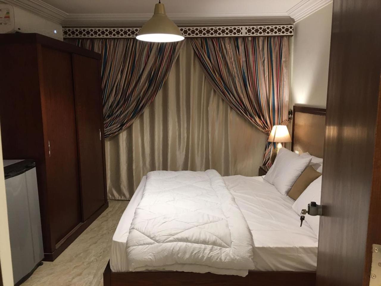 El Aida Pyramids View Hotel Kafret el-Gabal Exteriér fotografie