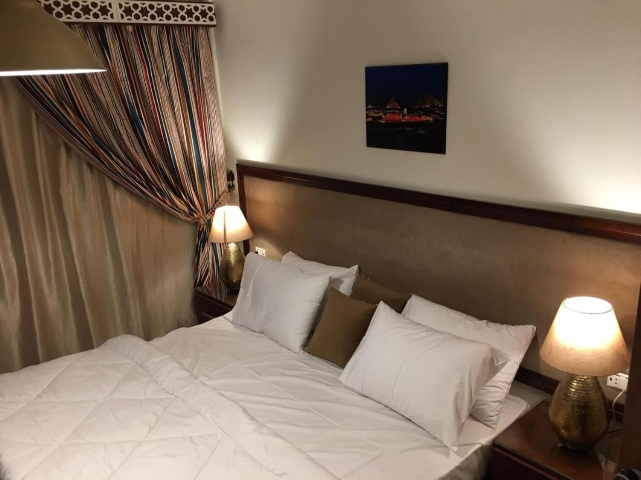 El Aida Pyramids View Hotel Kafret el-Gabal Exteriér fotografie